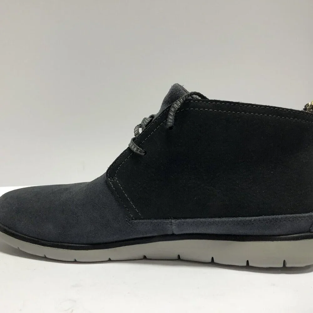 UGG Men's Freamon Waterproof Chukka Blue Size 9 M